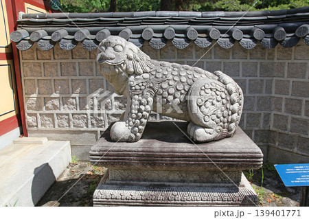 花博記念公園 鶴見緑地 韓国庭園 想像の動物の像 ヘテ ヘチ 花博記念公園 鶴見緑地 韓国庭園 想像の動物の像 ヘテ ヘチ 139401771
