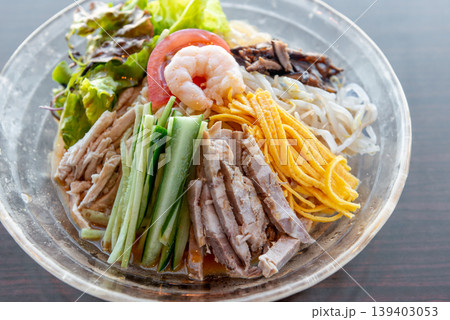 冷やし中華  シズル感 139403053