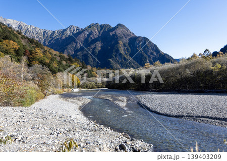 Mount Hotakadake and azusa river in kamikochi national park, Japan	 139403209