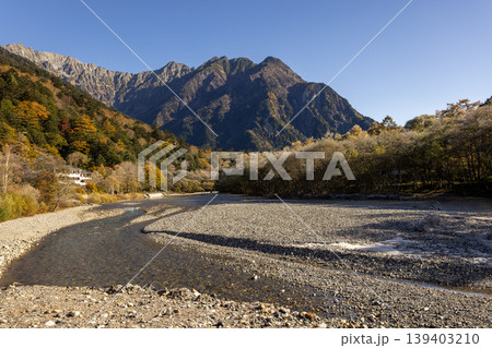 Mount Hotakadake and azusa river in kamikochi national park, Japan	 139403210