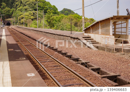 兵庫県・美方郡・鎧駅 兵庫県・美方郡・鎧駅 139406683