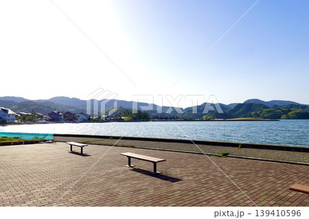 久美浜湾 国道178号線の十楽ひろばから久美浜湾を眺める風景 京都府京丹後市久美浜町 久美浜湾 国道178号線の十楽ひろばから久美浜湾を眺める風景 京都府京丹後市久美浜町 139410596