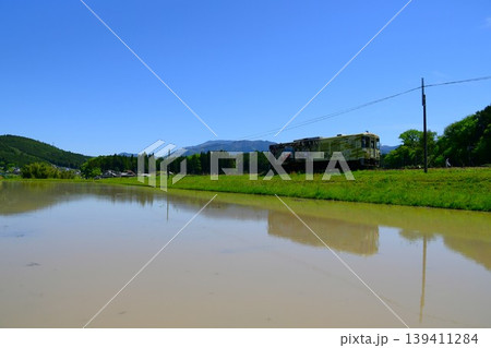 明知鉄道沿線の田植え風景 明知鉄道沿線の田植え風景 139411284