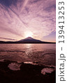 黄昏の富士山 139413253