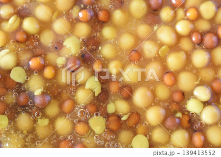 Textured pattern of mustard. 139413552