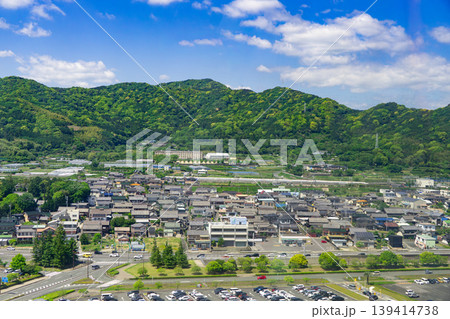 蒲郡の山間を走る東海道新幹線の走行風景(豊橋〜三河安城) 蒲郡の山間を走る東海道新幹線の走行風景(豊橋〜三河安城) 139414738
