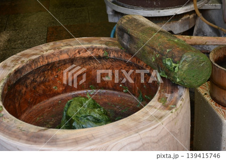 お正月につく草餅 お正月につく草餅 139415746