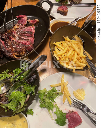 Txuleton Beef Steak on Grill with Juicy Texture Txuleton Beef Steak on Grill with Juicy Texture 139419572