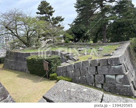 福井城跡の天守台 139420565