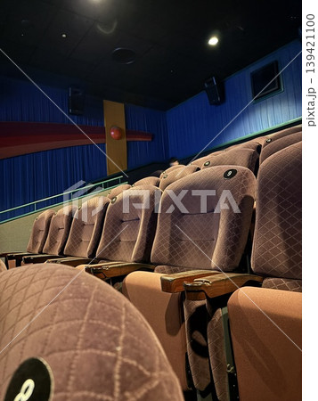 映画館の座席 映画館の座席 139421100