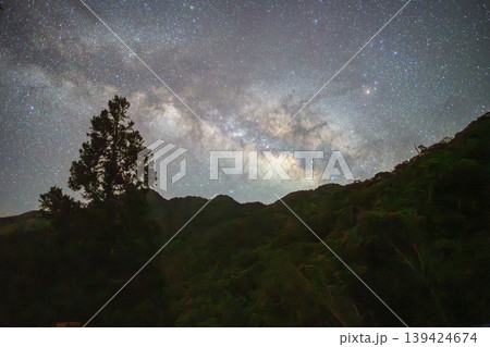 洋上アルプス屋久島 天の川星景(夏 洋上アルプス屋久島 天の川星景(夏 139424674
