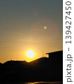 沈みゆく太陽 139427450