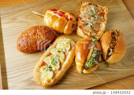 調理パン 惣菜パン 調理パン 惣菜パン 139432032