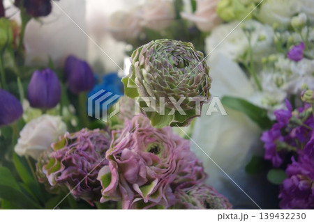 Elegant Floral Bouquet Close-Up 139432230