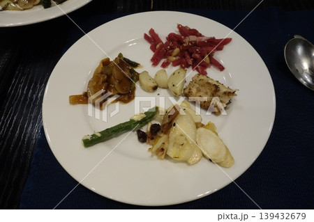 Gourmet Plate with Seafood and Vegetables Gourmet Plate with Seafood and Vegetables 139432679