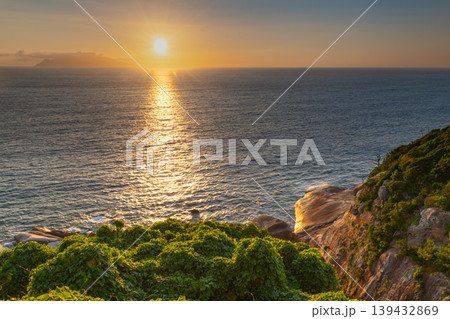 東シナ海夕景 サンロード 神が宿る屋久島(夏 東シナ海夕景 サンロード 神が宿る屋久島(夏 139432869