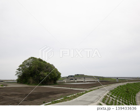 2026.5.4福島県復興祈念公園　だんご山 139433636