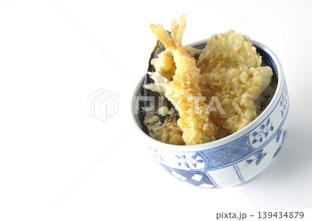 天丼を白背景で単品撮影 139434879