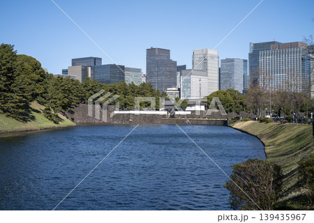東京 皇居の桜田濠から桜田門方面の風景 東京 皇居の桜田濠から桜田門方面の風景 139435967