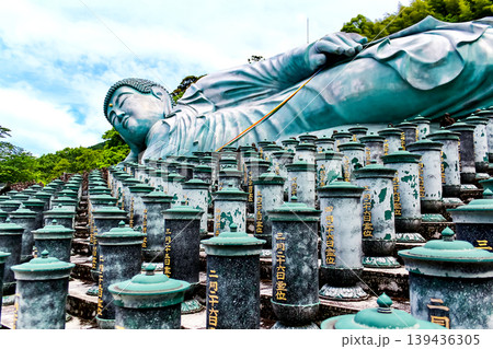 【福岡】初夏の南蔵院 大きな釈迦涅槃像 【福岡】初夏の南蔵院 大きな釈迦涅槃像 139436305