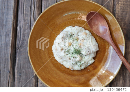 チキンとひよこ豆のクリームリゾット チキンとひよこ豆のクリームリゾット 139436472