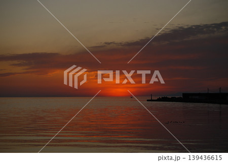 沼津港の夕景 139436615