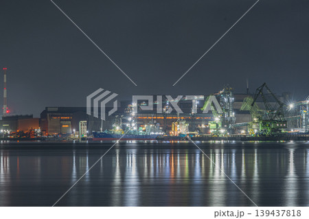 日本の山口県周南市のとても美しい工場夜景 139437818