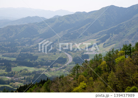 日本の岡山県真庭市の三平山のとても美しい風景 139437989