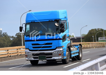 トラクターヘッド イメージ トラクターヘッド イメージ 139438446