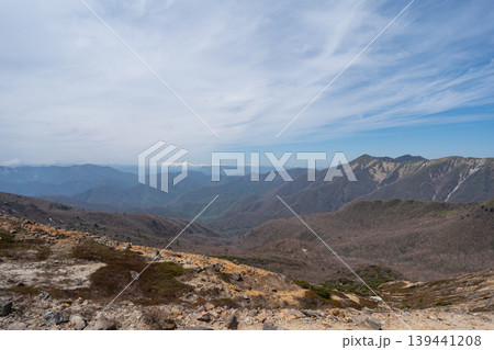 茶臼山〜峠の茶屋の登山道から見た景色(那須連山) 茶臼山〜峠の茶屋の登山道から見た景色(那須連山) 139441208