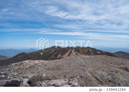 茶臼山の山頂から見た景色(那須連山) 茶臼山の山頂から見た景色(那須連山) 139441284