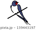電線に止まる1羽のツバメ。アイソメトリック図。鳥のイラスト。 139443197