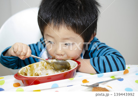 子供 139443992