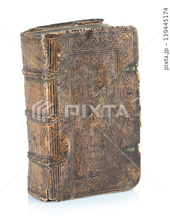 Old antique closed book with textured leather cover, isolated on transparent background. Vintage historical object perfect for education, religion, or literature concepts Old antique closed book with textured leather cover, isolated on transparent background. Vintage historical object perfect for education, religion, or literature concepts 139445174