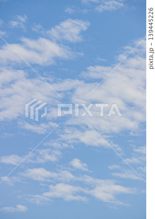 青空と白い雲 青空と白い雲 139445226