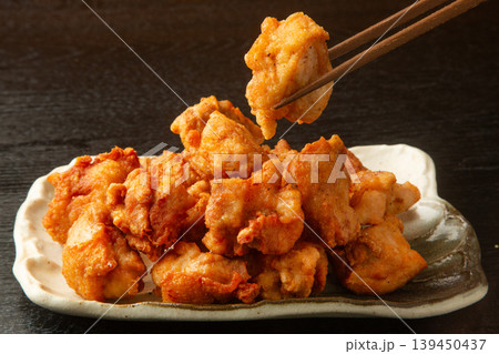 鶏肉の唐揚げ 鶏肉の唐揚げ 139450437