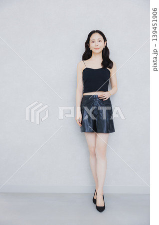 スタジオ撮影のモデルの女性 139451906