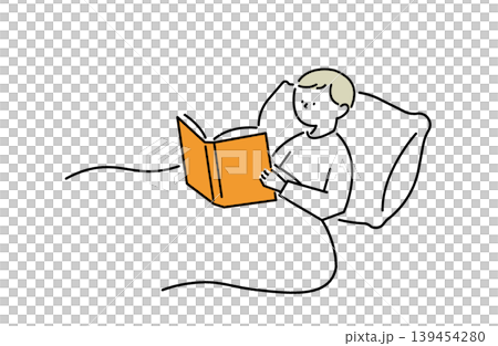 寝る前に布団で本を読む男の子 寝る前に布団で本を読む男の子 139454280