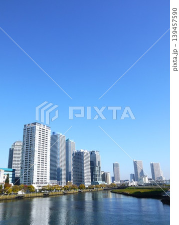 青空が広がるヨコハマポートサイド 139457590