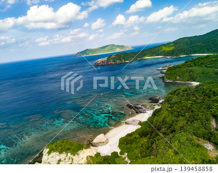 阿嘉島ヒズシビーチのドローン撮影。沖縄県島尻郡慶良間諸島阿嘉島2025 139458858