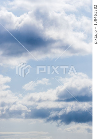 春の始まりの青空と雲の表情のクローズアップ88 春の始まりの青空と雲の表情のクローズアップ88 139461582