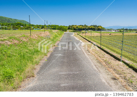 湖西地方比良の田園風景 滋賀県大津市 湖西地方比良の田園風景 滋賀県大津市 139462783