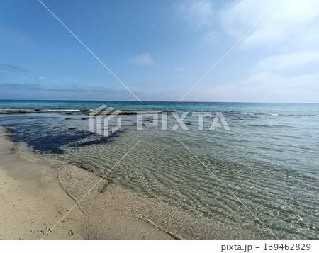 南イタリアの海　イタリア　 139462829