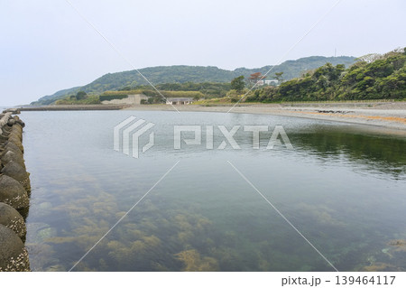 生月島の南端にある早崎海水浴場 139464117