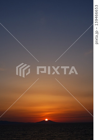 沈む夕日 139466653