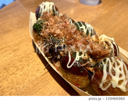 たこ焼き ソース・マヨネーズ・かつおぶし・青のり たこ焼き ソース・マヨネーズ・かつおぶし・青のり 139466960