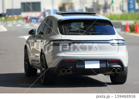ドイツ製のスポーツカー　イメージ 139468916