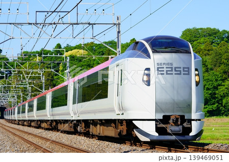 都市と空港を結ぶ成田エクスプレス 都市と空港を結ぶ成田エクスプレス 139469051