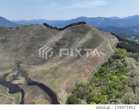 奈良県 曾爾高原の絶景 ドローン空撮 139475952