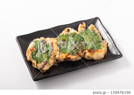 鶏ささみ しそチーズ焼き 鶏ささみ しそチーズ焼き 139476196